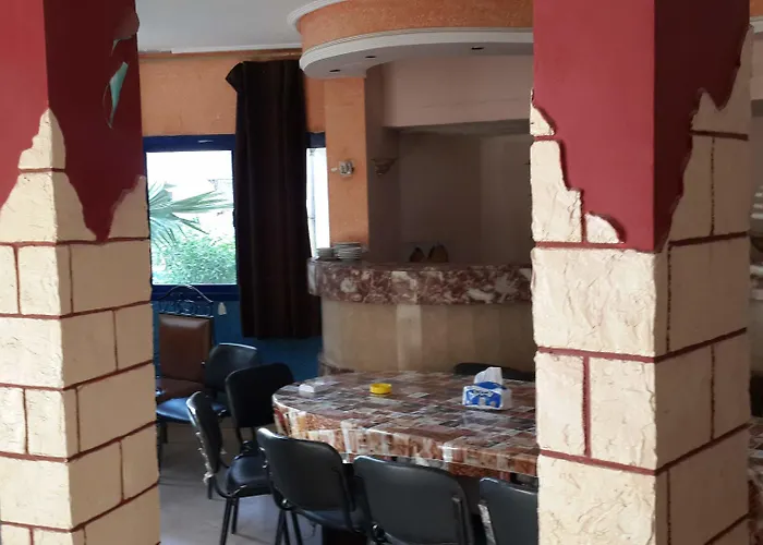 Hotel Canary 2*