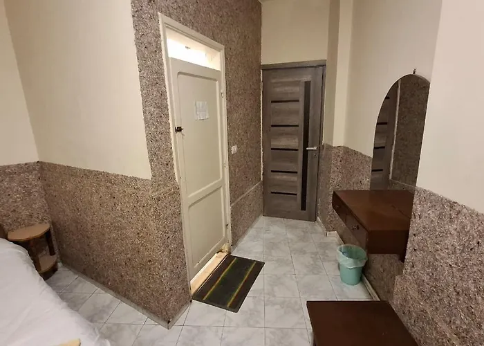 Hotel Canary 2*